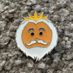 King Triton Disney Trading Pin